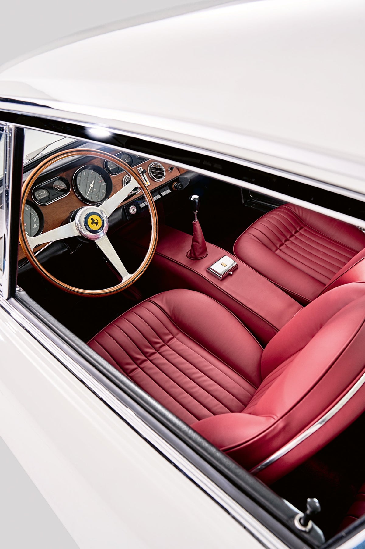From Scratch – Ferrari 330 GT