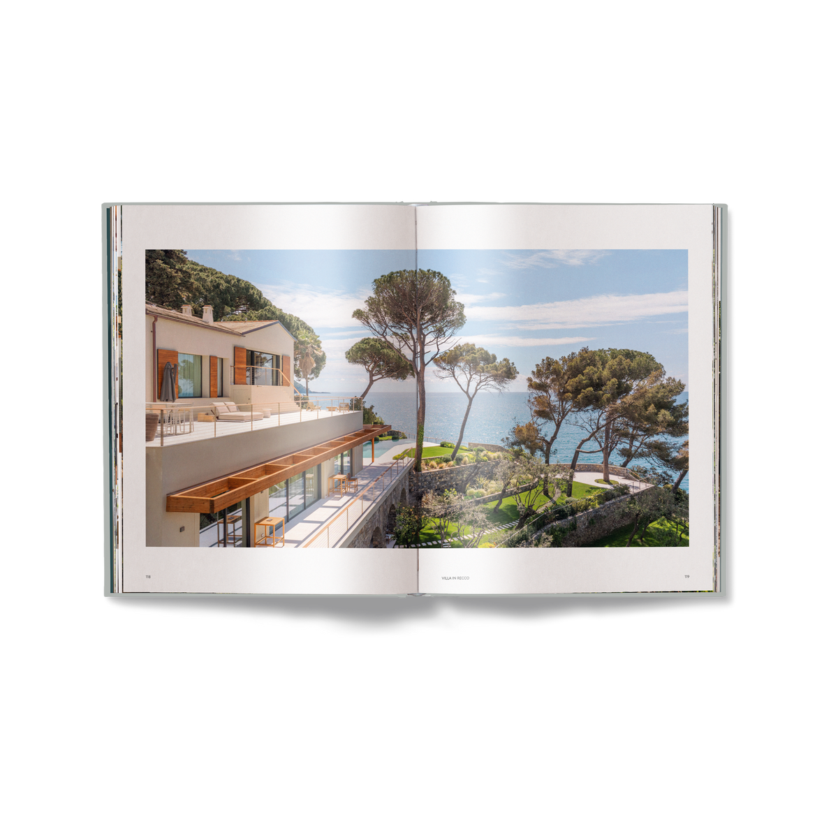 Living in Style Seaside Houses