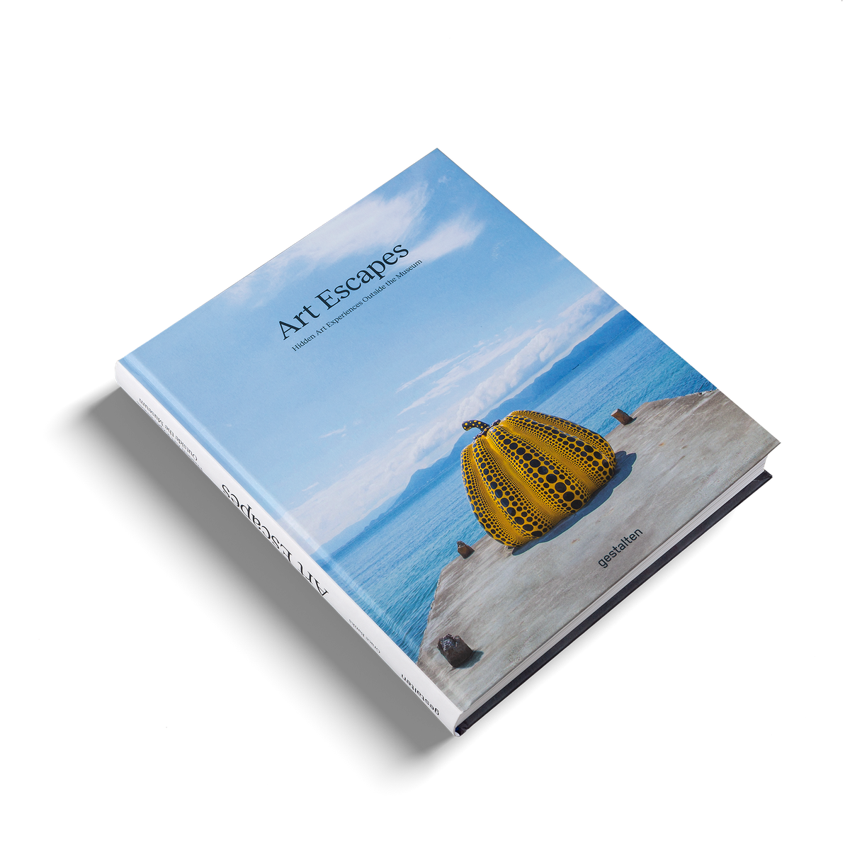 Discover hidden art experiences outside the museums in Art Escapes by gestalten