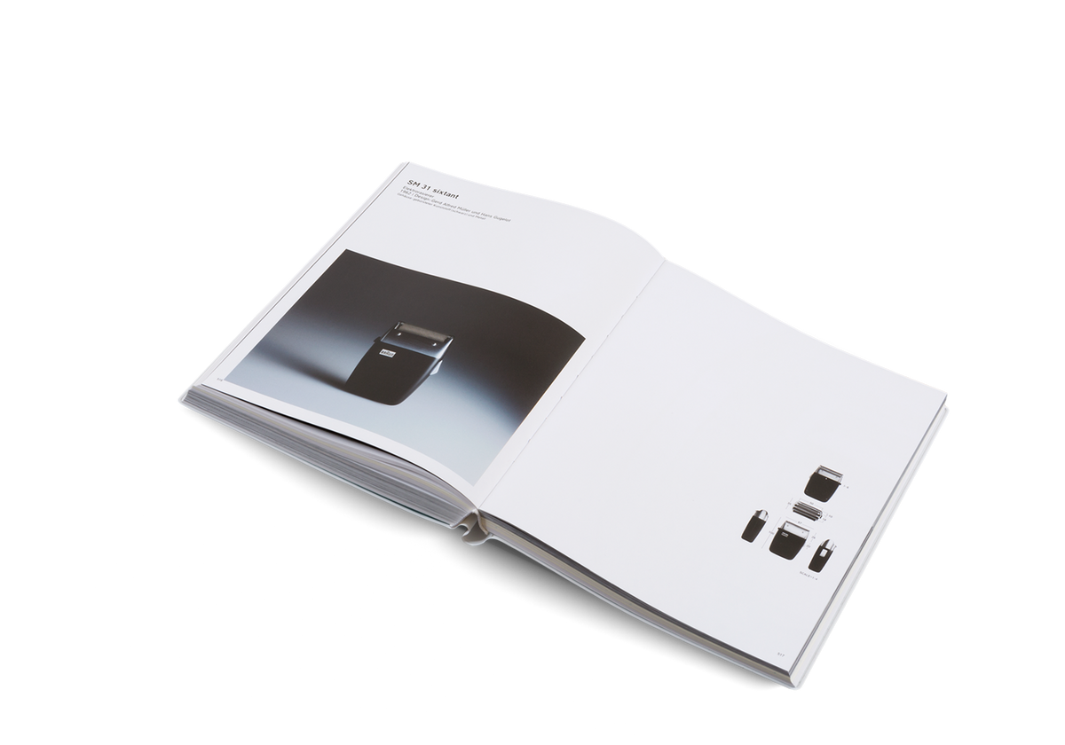 Braun SM 31 sixtant is an electric shaver designed by Dieter Rams. It is featured in Less and More: The Design Ethos of Dieter Rams by gestalten