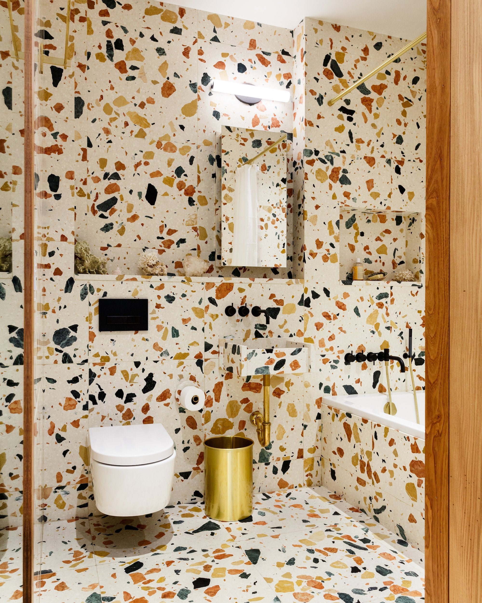Take a Bath gestalten book interior design bathroom architecture