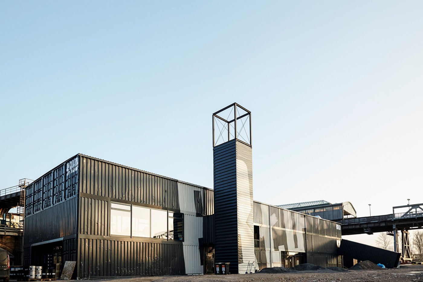 Professor Han Slawik On Containers Going Beyond Modular Design