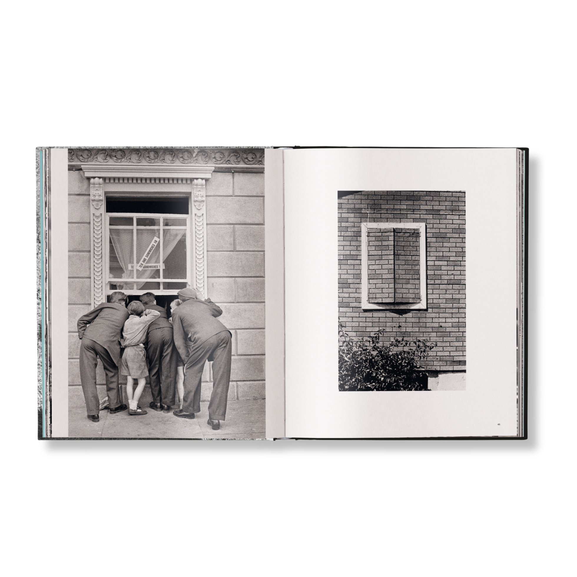 Elliott Erwitt's Last Laughs