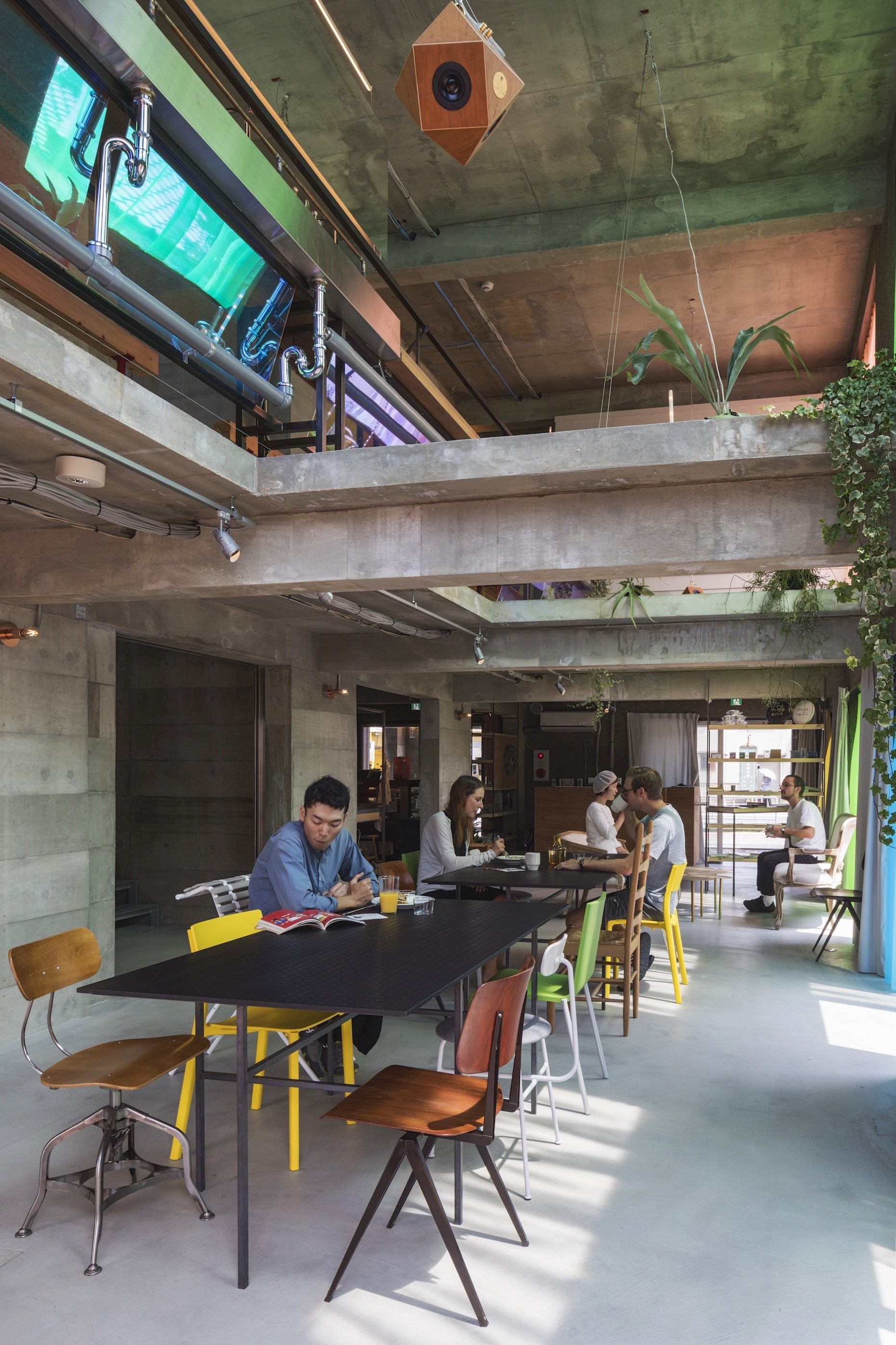 GrandHostels BudgetTraveller Luxury Hostels book gestalten hostels travel