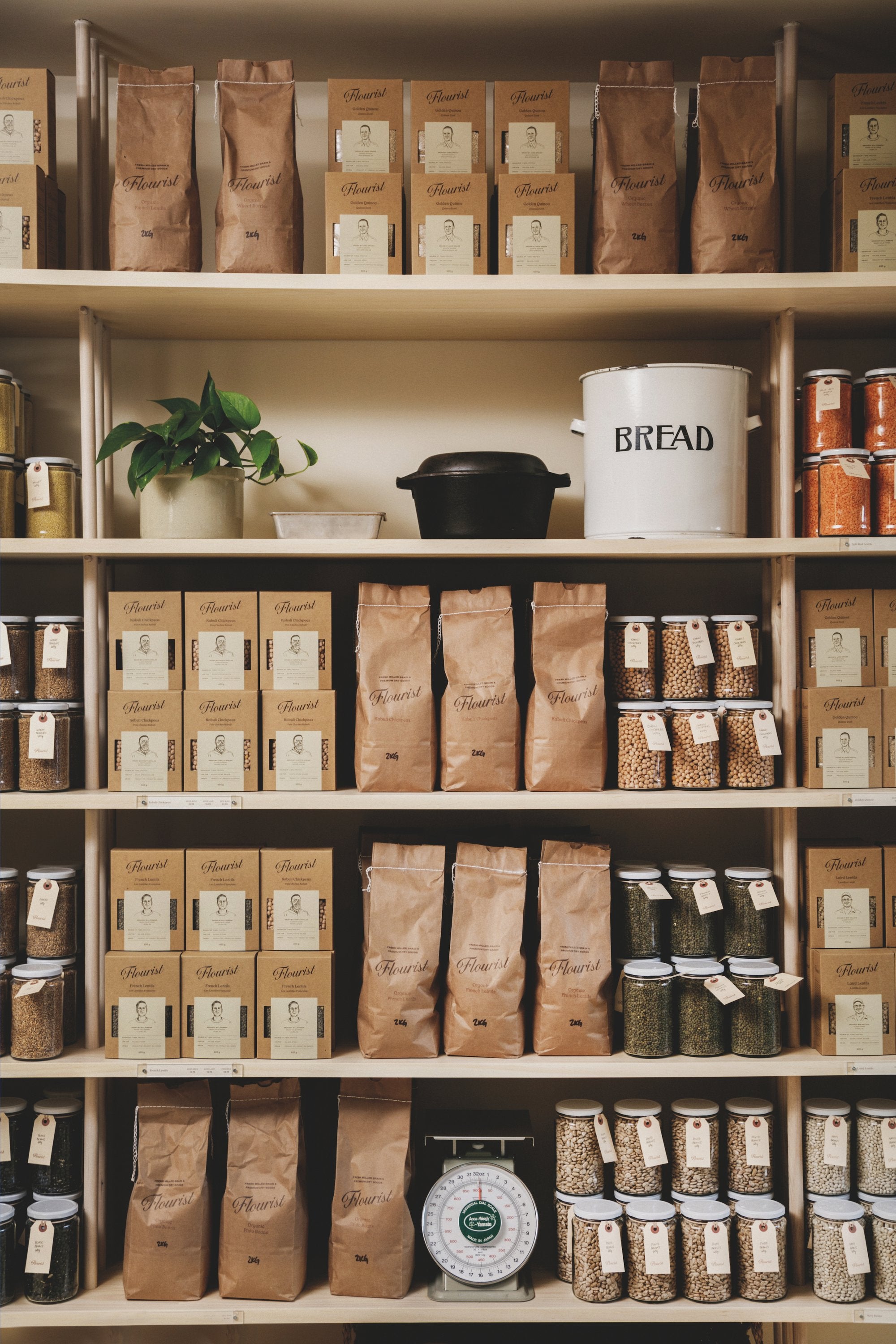 Glasfurd & Walker’s visual identity uses portraiture to make a clear connection between people and produce. Find out more in Brand New Brand by gestalten