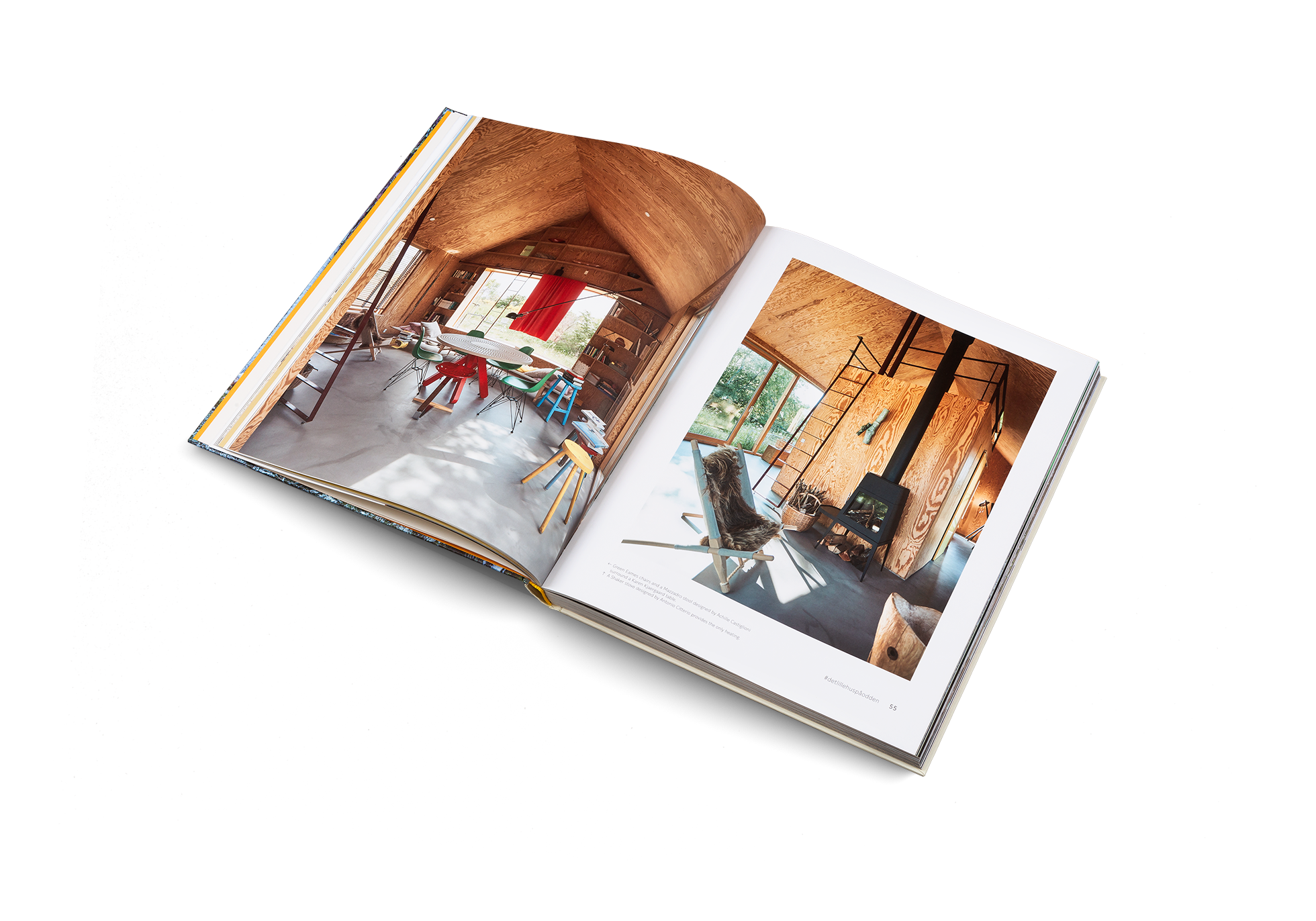 Preserving nature’s palette with humble materials in #detlillehuspåodden by Karen Kjaergaard Sjællands Odde, Denmark. This beautiful cabin is featured in Cabin Fever.