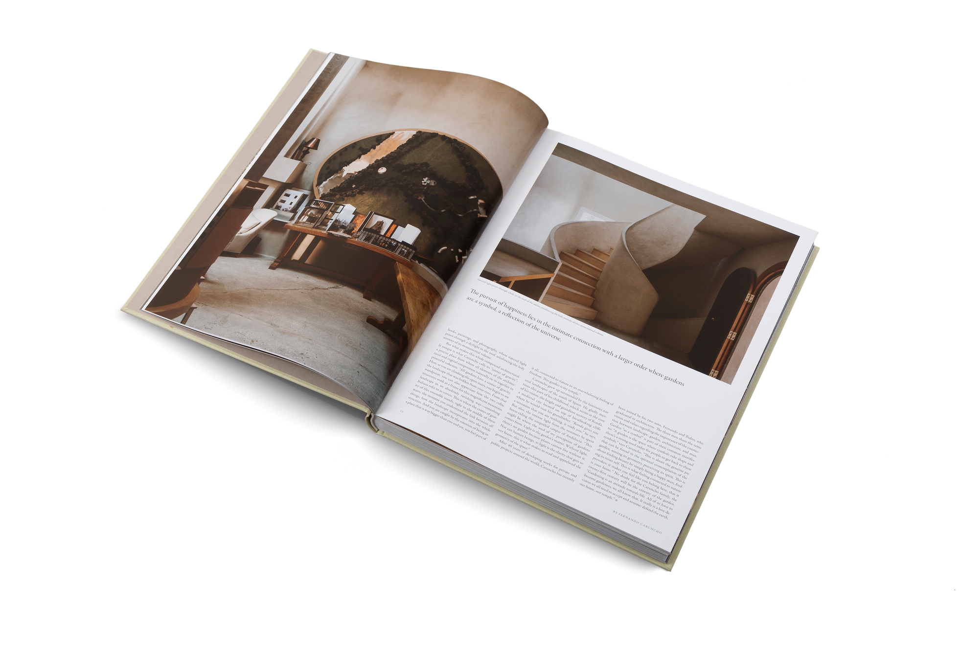 Natural light pours through a hole in the roof of the atelier, reinforcing the holy serenity of this monumental volume in Caruncho Garden and architecture.