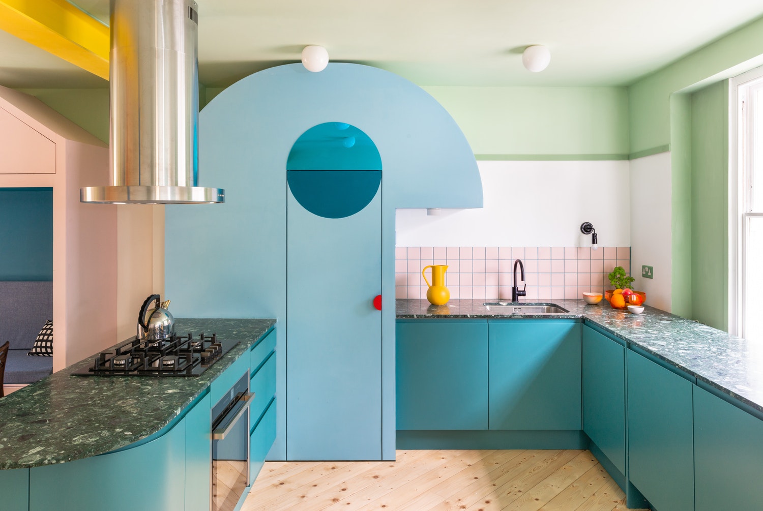 The palette is warm and full, unafraid of extravagance, and the vibrancy and eclecticism of 1990s decor is echoed in recent movements, injecting rainbow hues into urban greige. As a perfect antidote to spaces void of colour or pattern, House of Joy is a book for those who aspire to have homes, bursting with life.