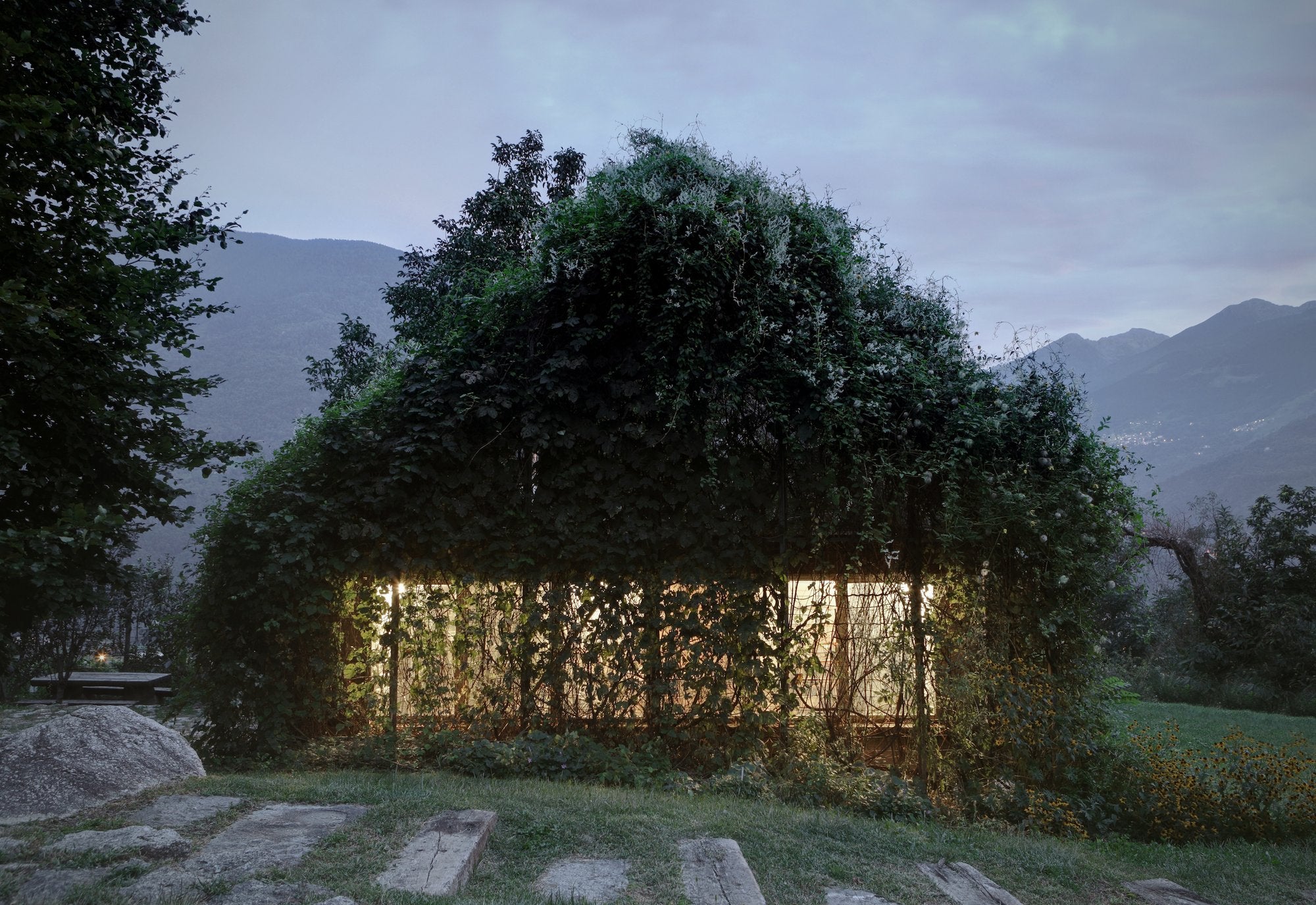 Green Box is a project featured in Evergreen Architecture by gestalten