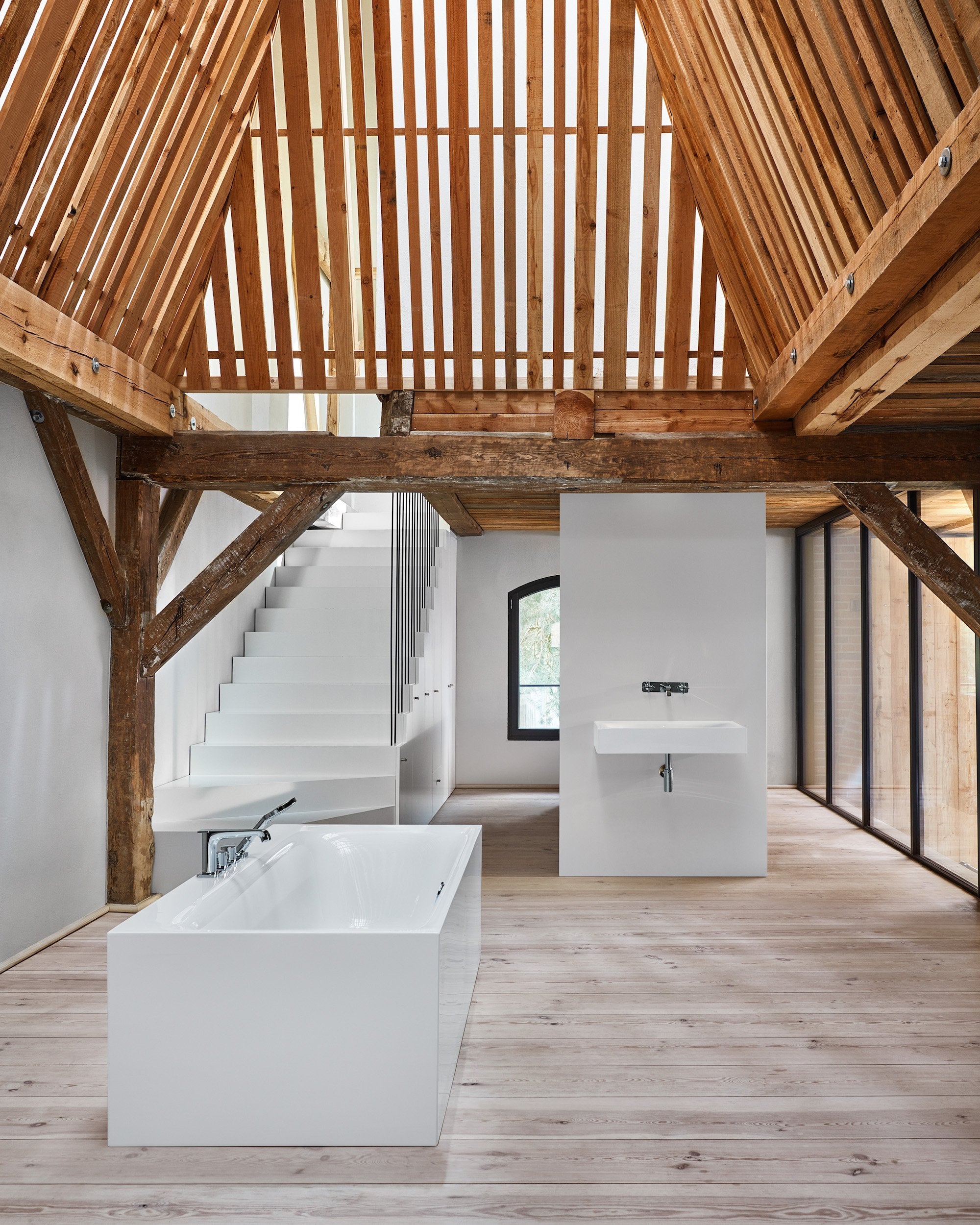 Take a Bath gestalten book interior design bathroom architecture