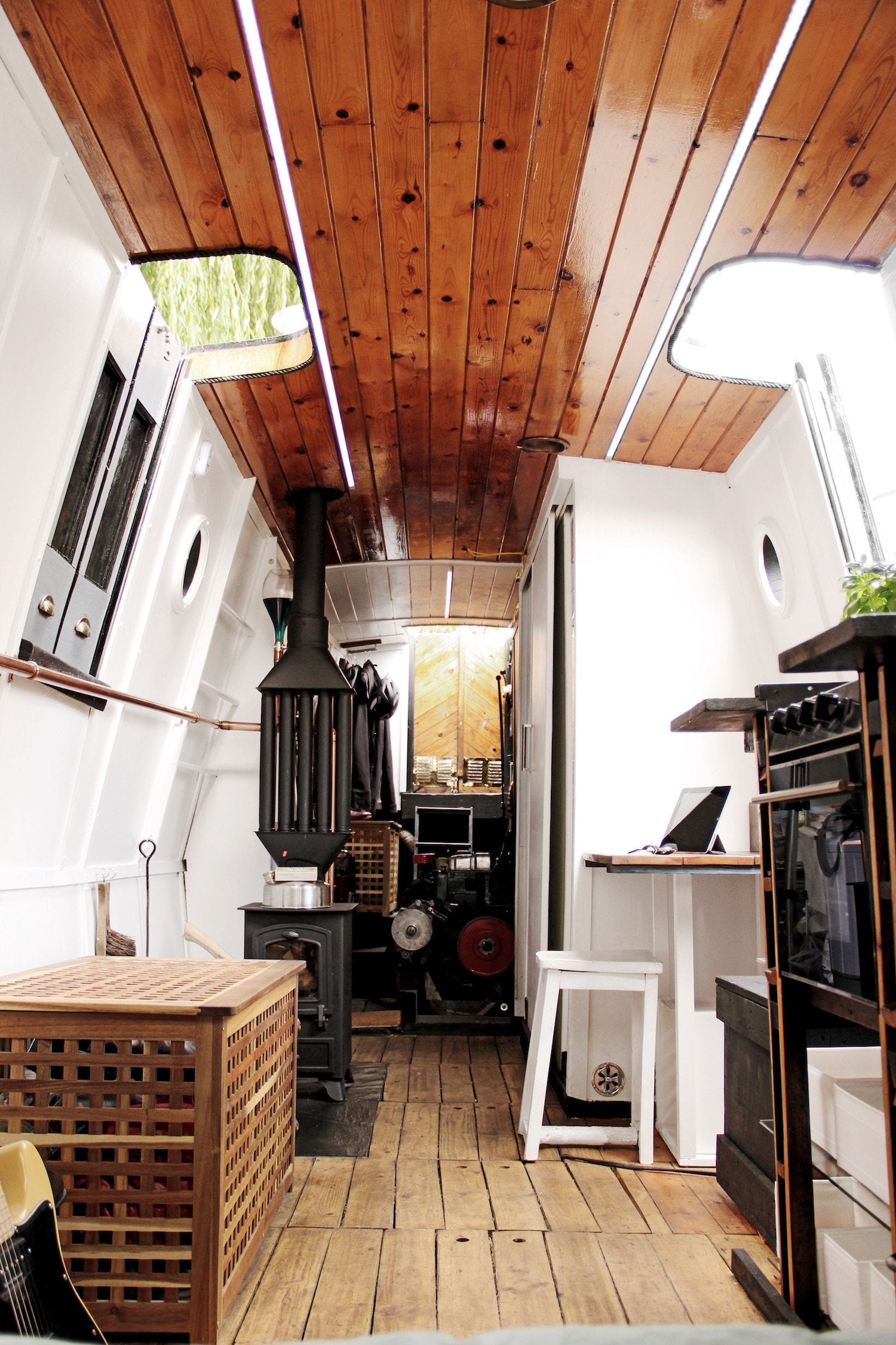 Rock the Boat houseboat book gestalten