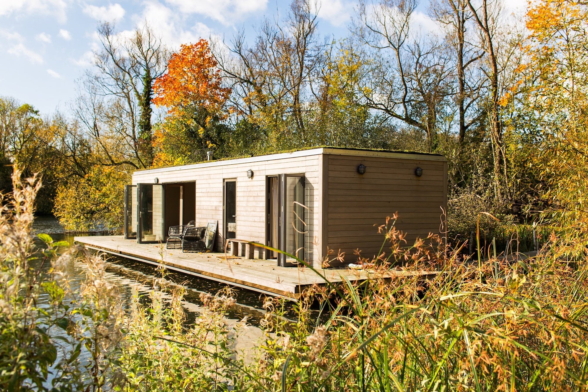 Rock the Boat houseboat book gestalten